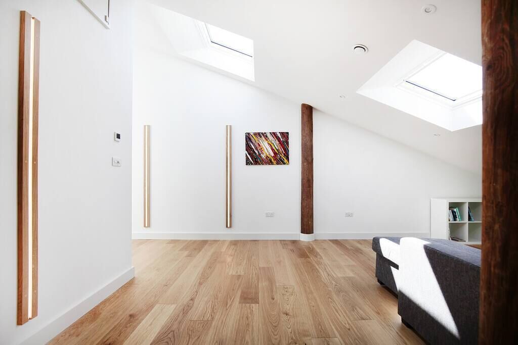 Photo of Others in Compton Martin