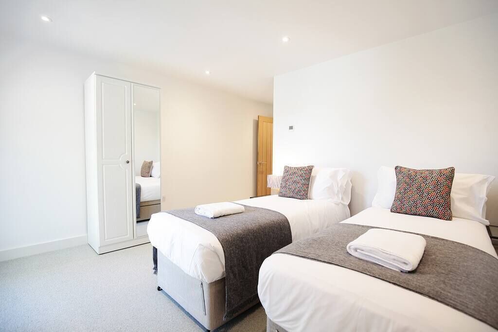 Photo of Others in Compton Martin