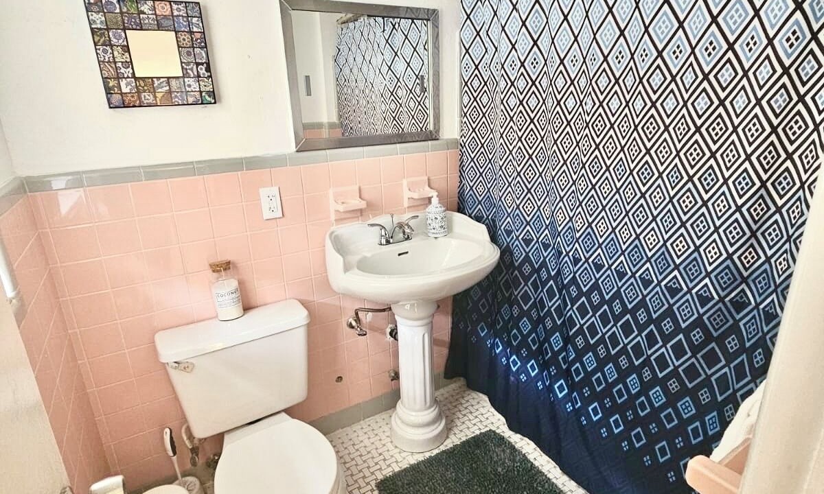Photo of Bathroom in Sunrise Point