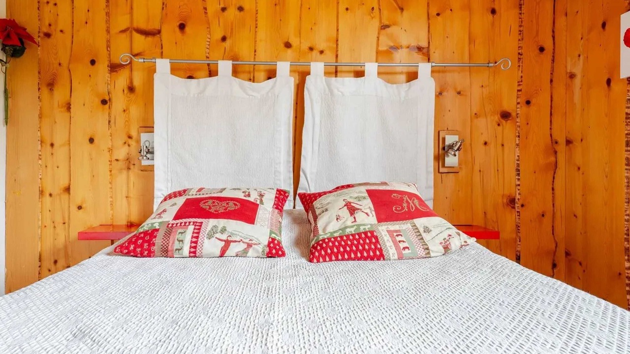 Photo of Others in Lezat