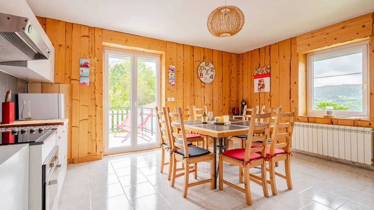 Photo of Others in Lezat