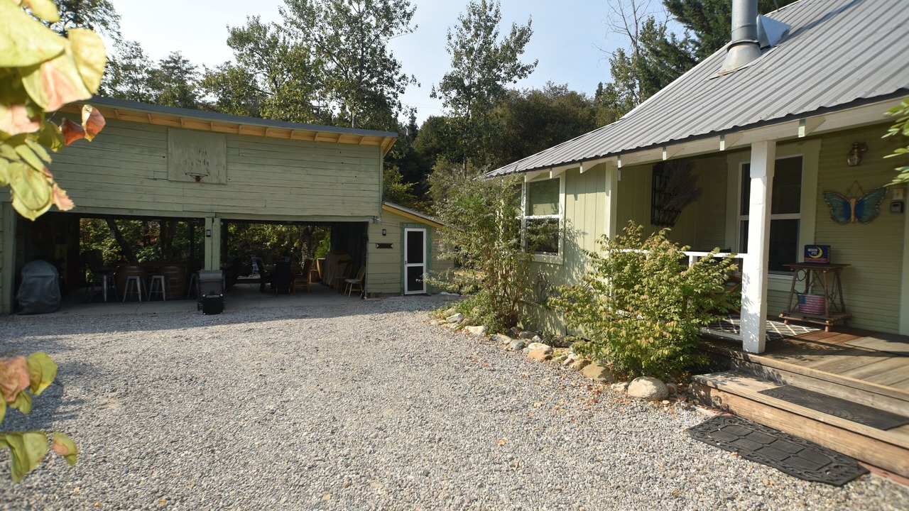 Photo of Outdoor in Dunsmuir
