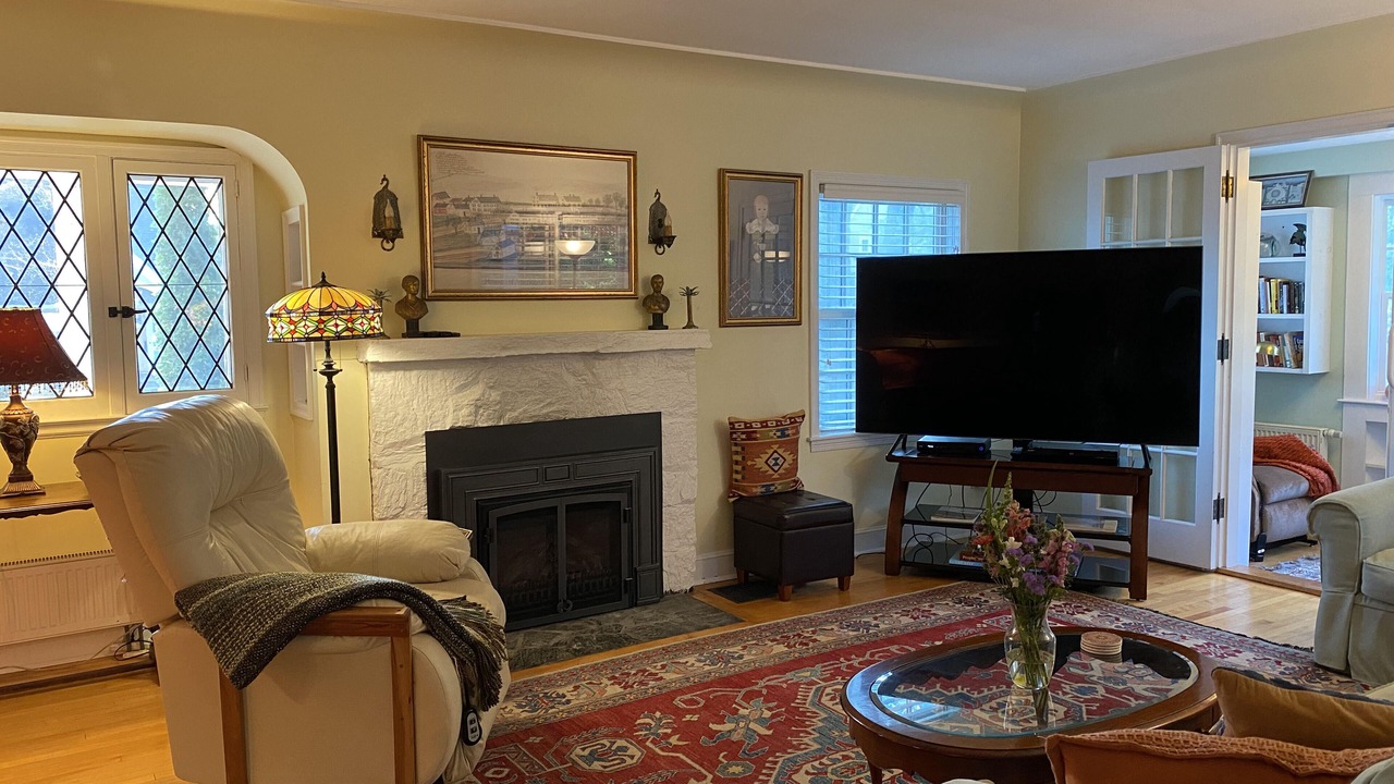 Photo of Livingroom in Middlebury
