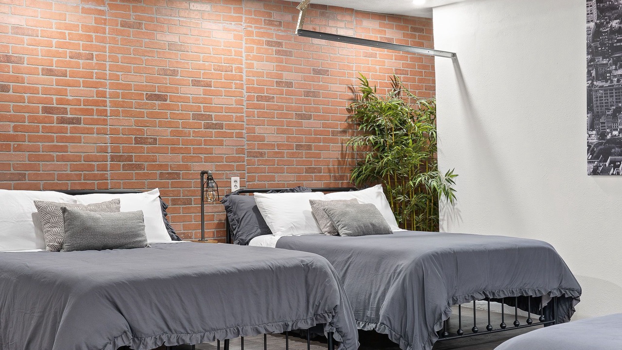 Photo of Bedroom in Lake Highlands