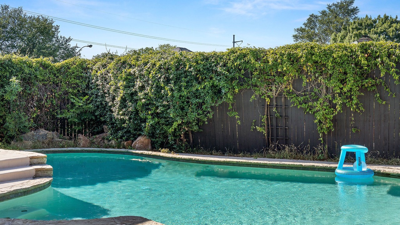 Photo of Outdoor in Lake Highlands
