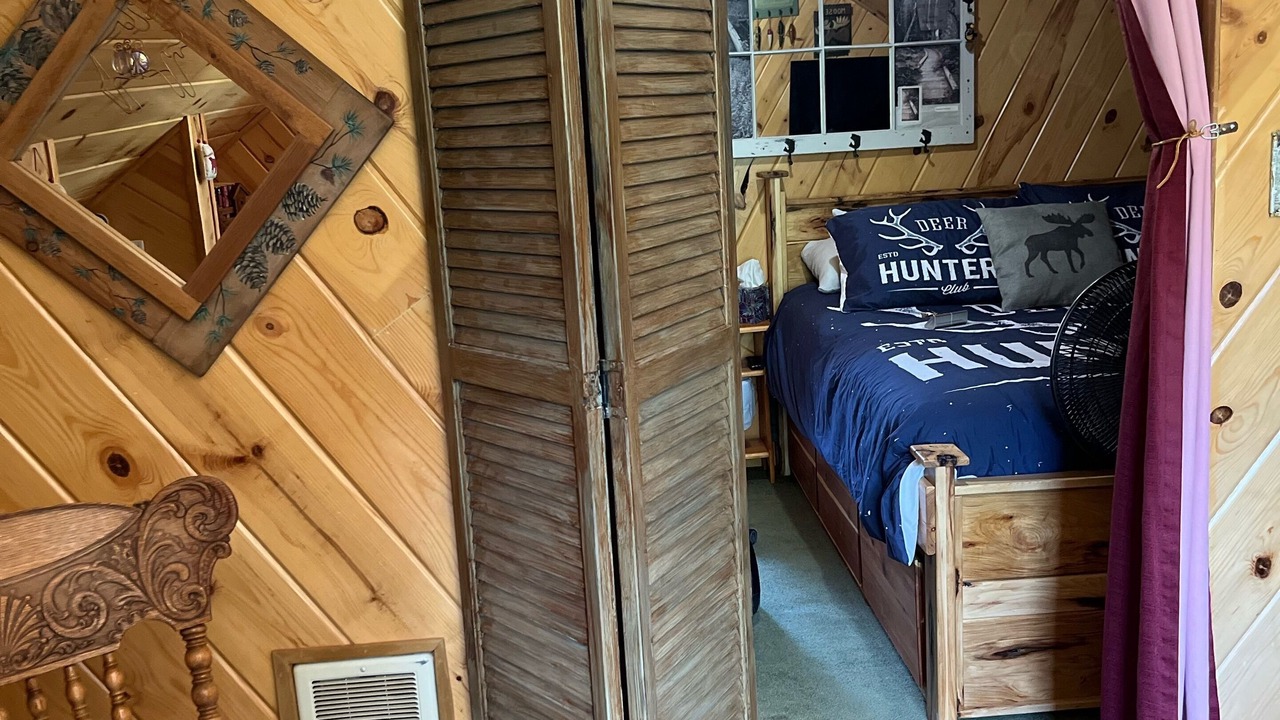 Photo of Bedroom in Cusick