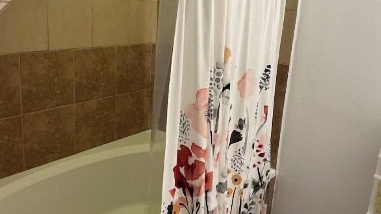 Photo of Bathroom in Union