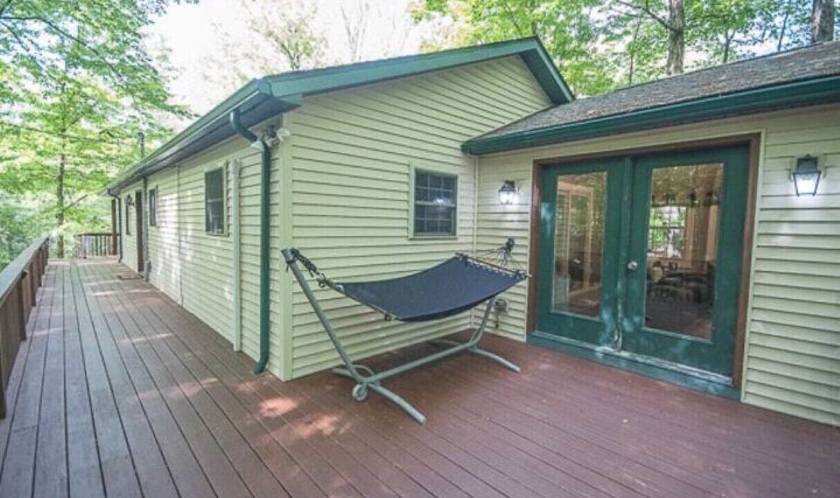 Photo of Patio Balcony in Lake Ariel