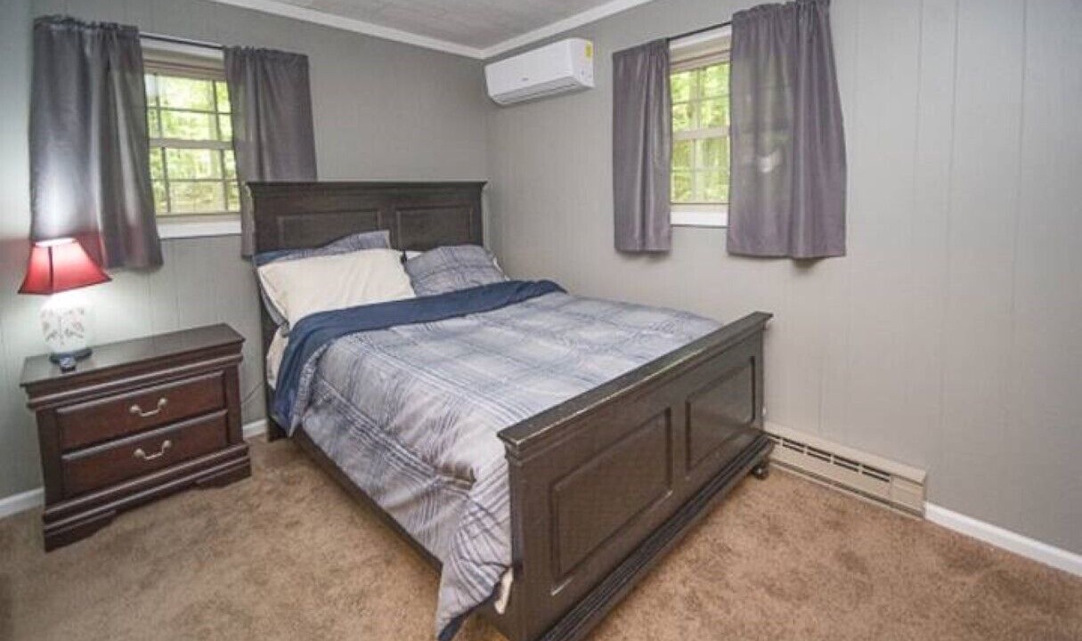 Photo of Bedroom in Lake Ariel