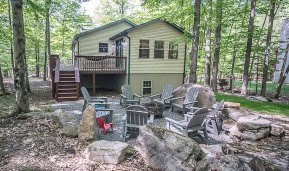 Photo of Patio Balcony in Lake Ariel