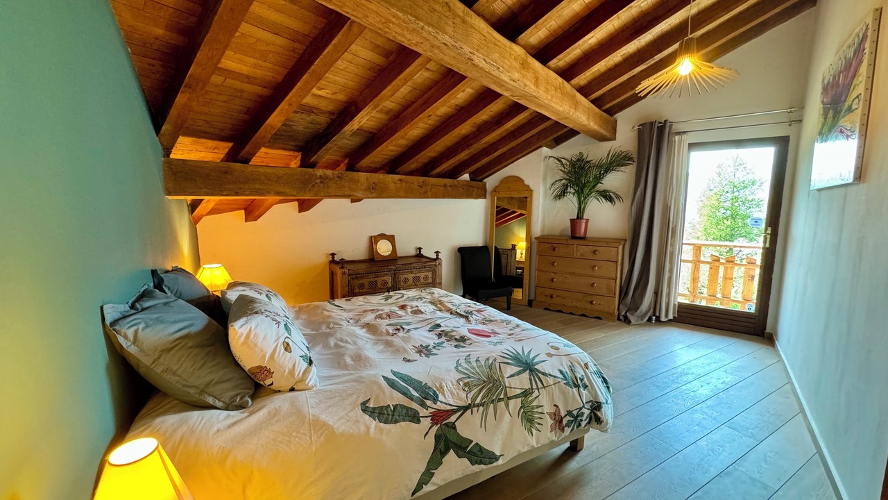 Photo of Bedroom in Seez