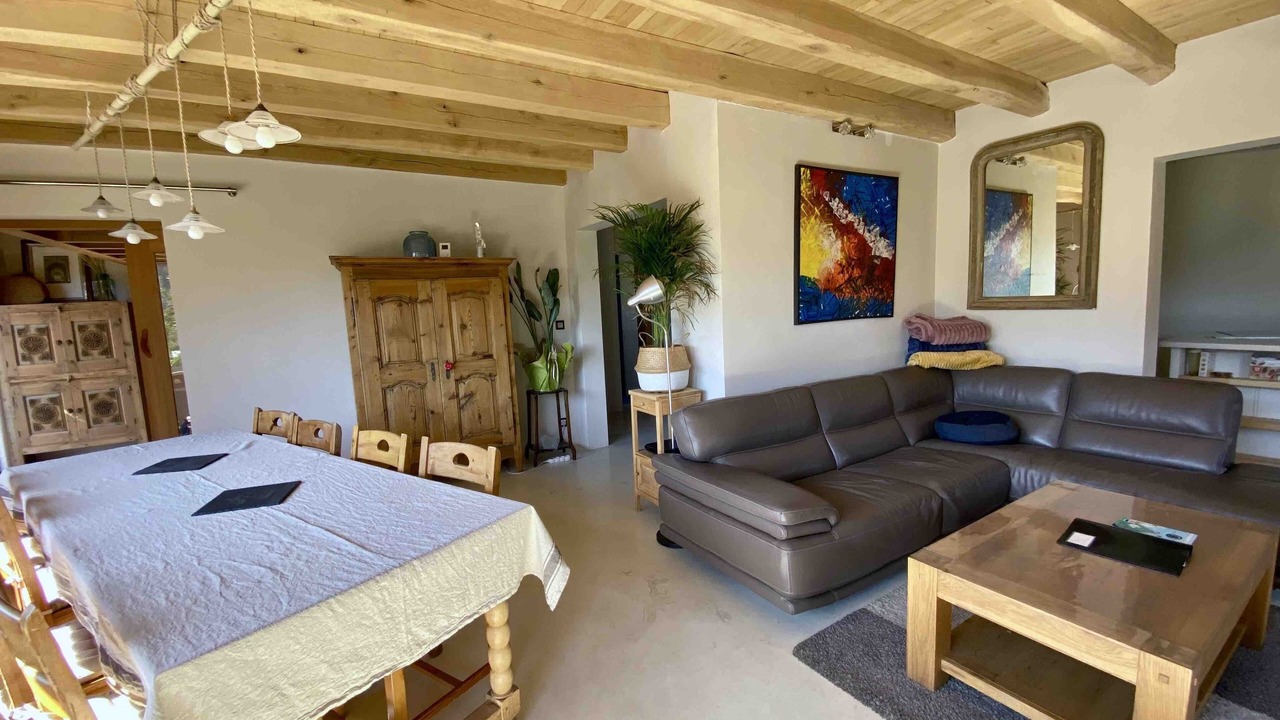 Photo of Livingroom in Seez