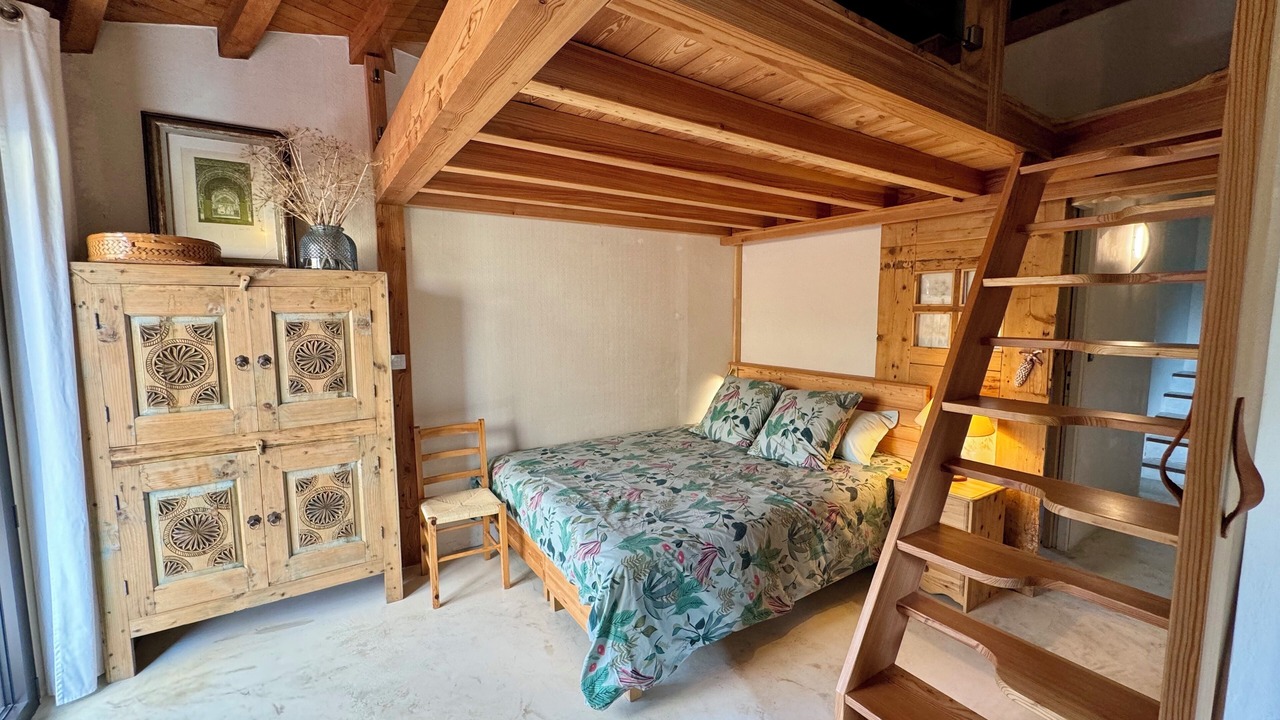 Photo of Bedroom in Seez