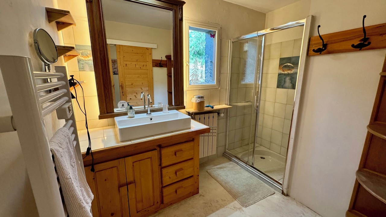 Photo of Bathroom in Seez