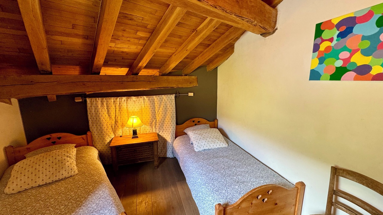 Photo of Bedroom in Seez