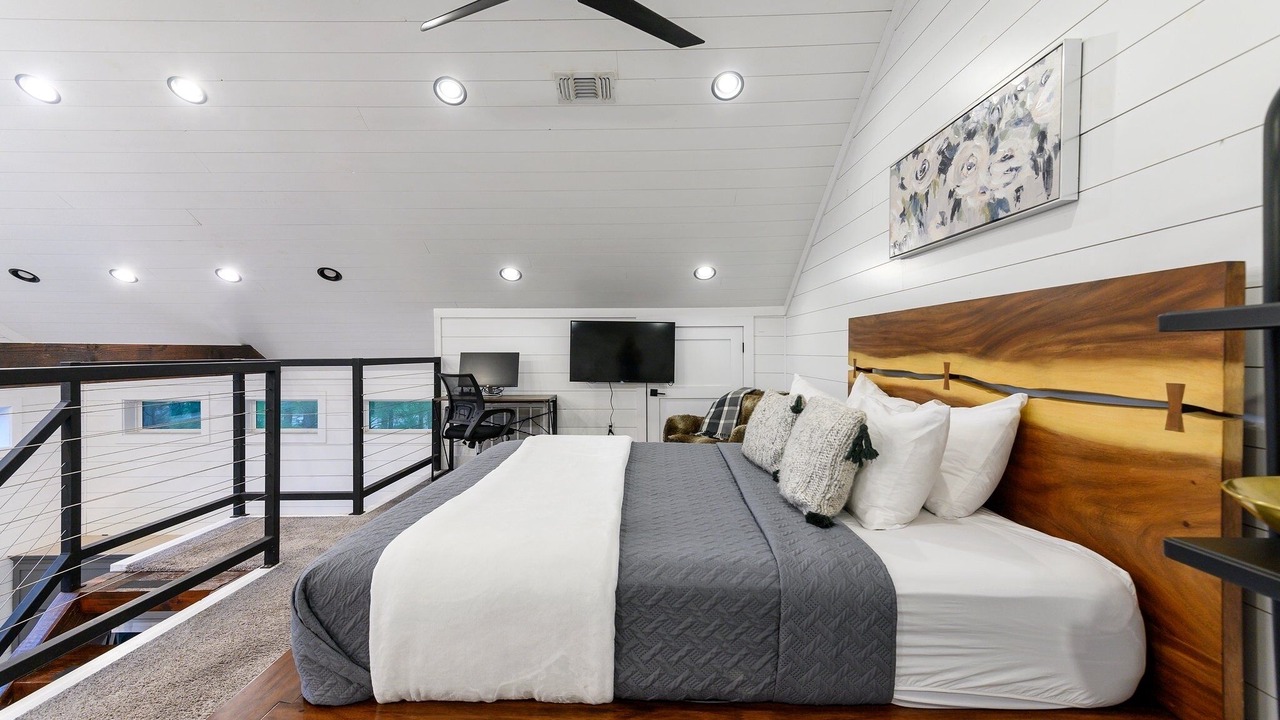 Photo of Bedroom in Broken Bow