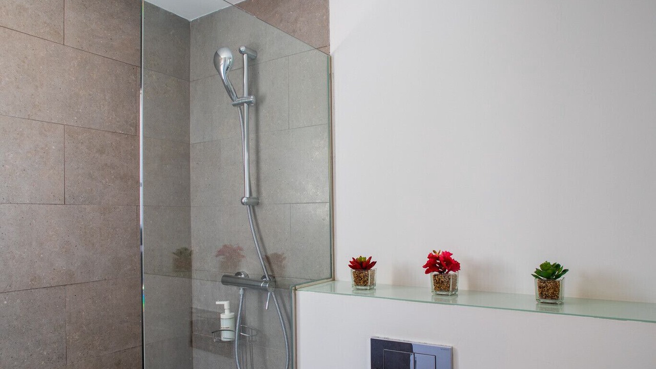 Photo of Bathroom in El Cabanyal