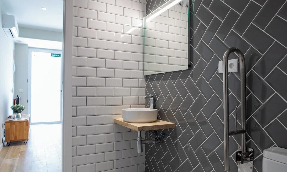 Photo of Bathroom in Poblats Maritims