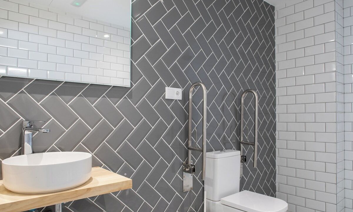 Photo of Bathroom in Poblats Maritims