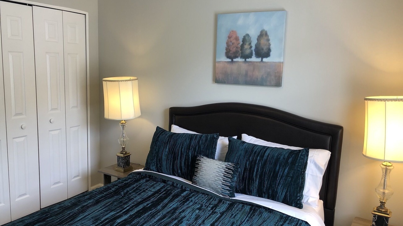 Photo of Bedroom in Lawrenceville