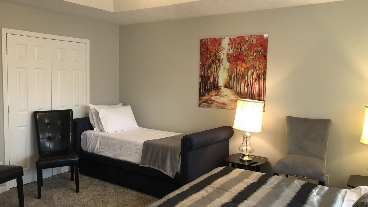Photo of Bedroom in Lawrenceville