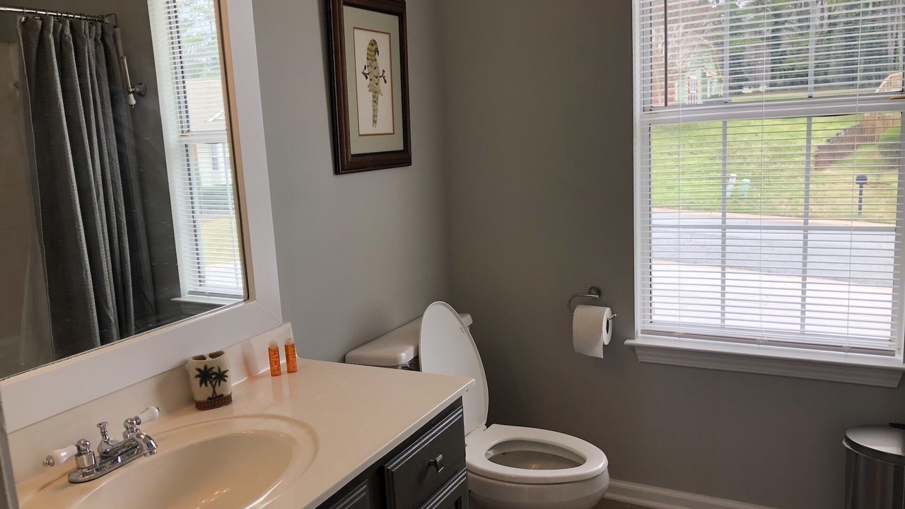 Photo of Bathroom in Lawrenceville