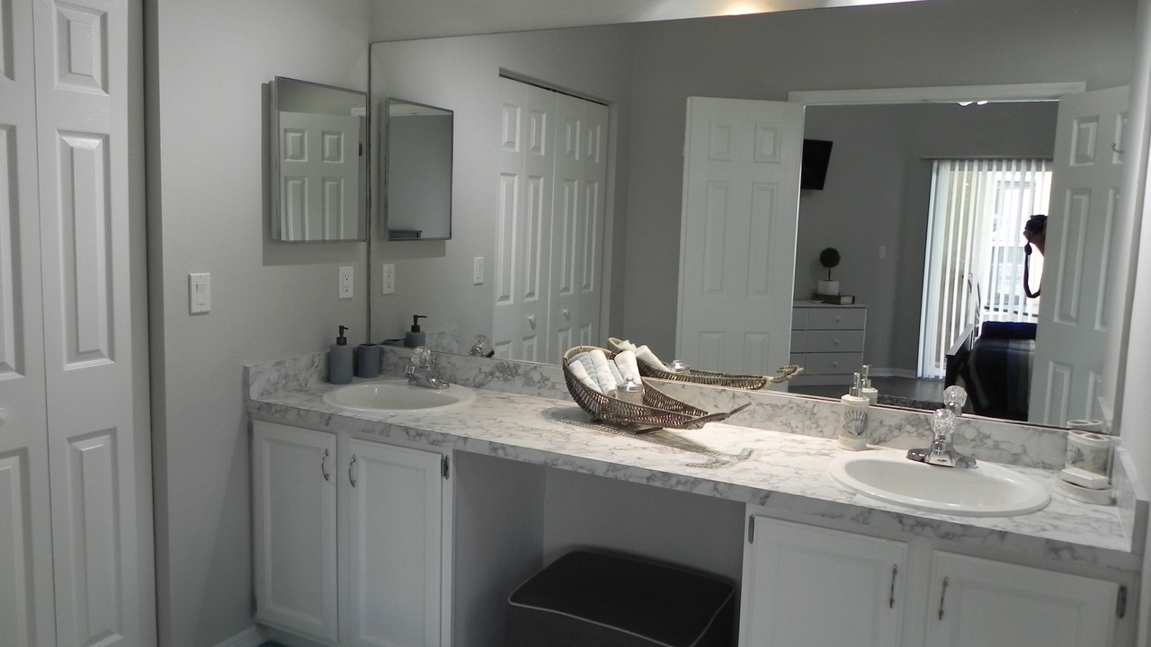 Photo of Bathroom in Riverview