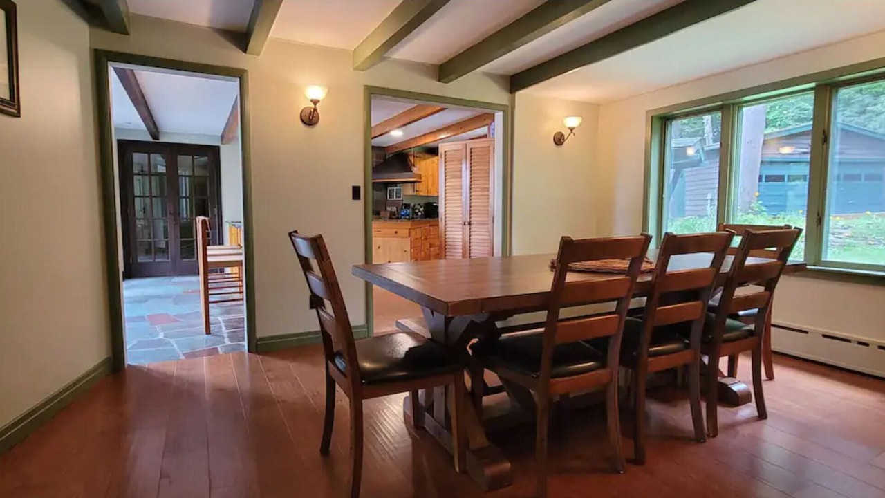 Photo of Livingroom in Saranac Lake