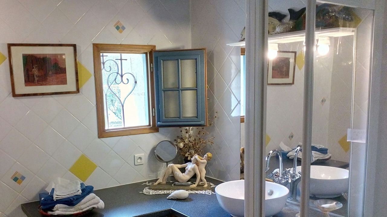 Photo of Bathroom in Sache