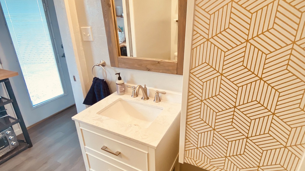 Photo of Bathroom in Clay Springs