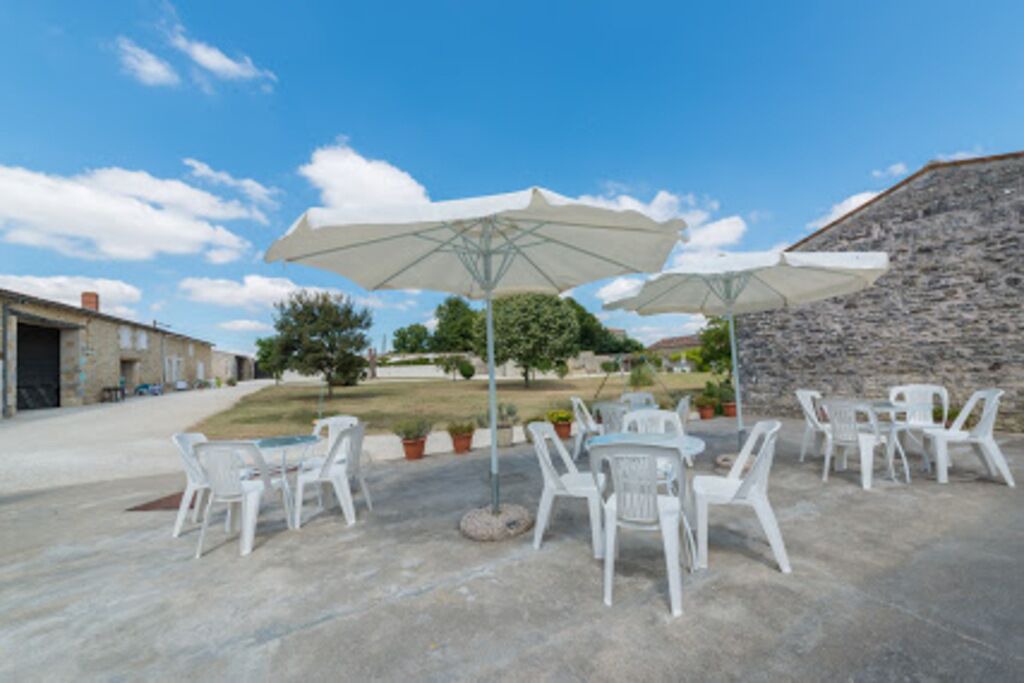 Photo of Outdoor in Saint-Hilaire-de-Villefranche