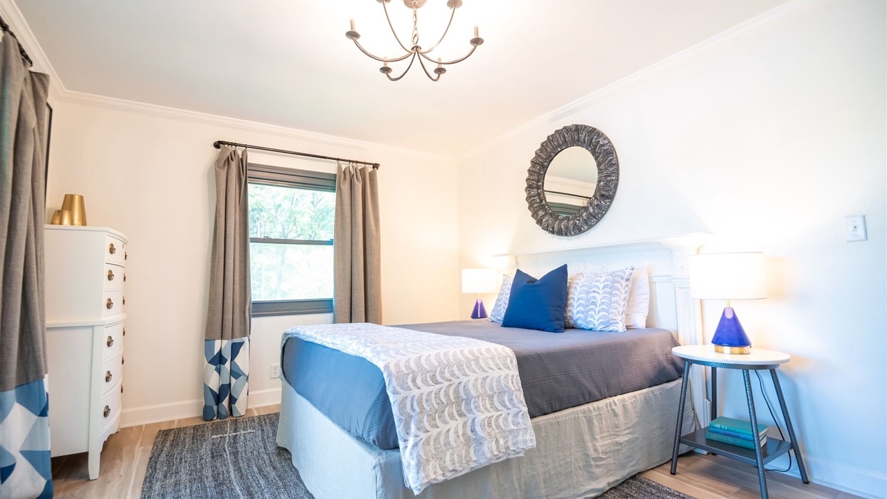Photo of Bedroom in Dadeville
