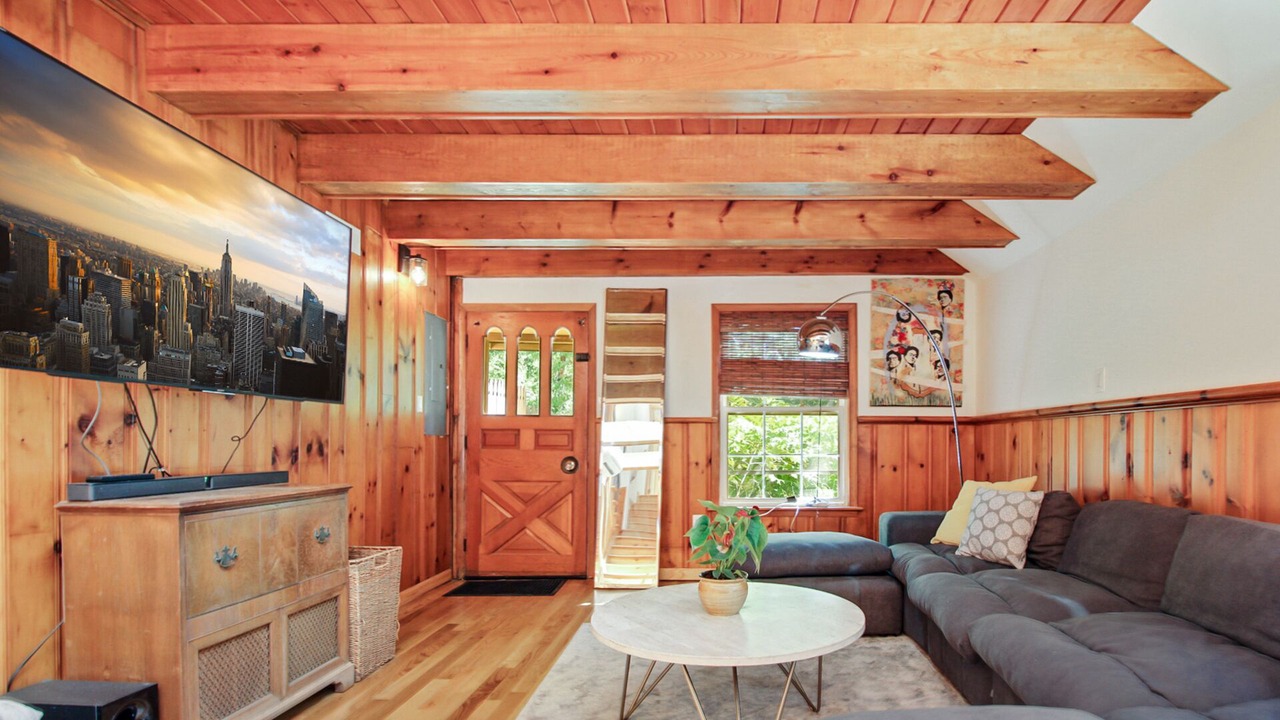 Photo of Livingroom in Kunkletown