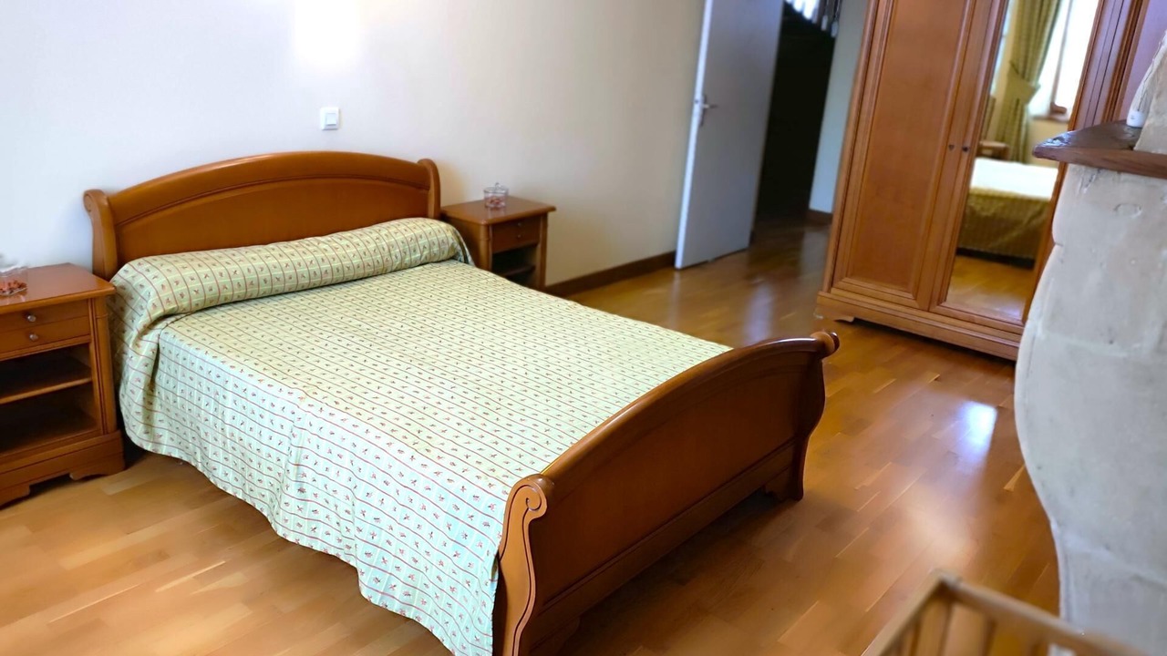 Photo of Bedroom in Douzy