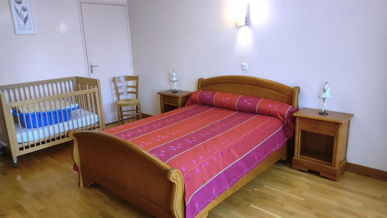 Photo of Bedroom in Douzy