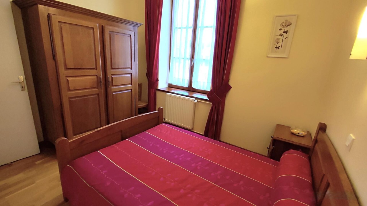 Photo of Bedroom in Douzy