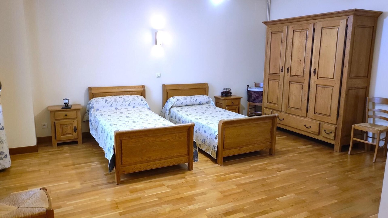 Photo of Bedroom in Douzy