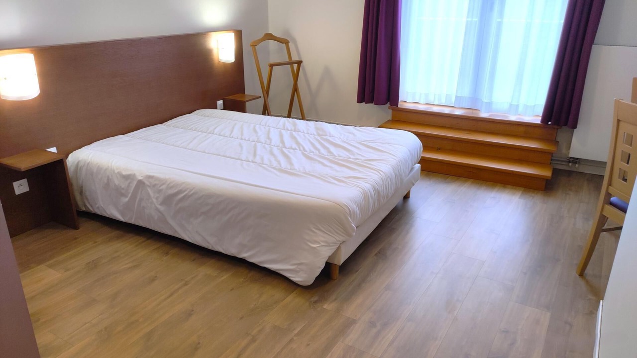 Photo of Bedroom in Douzy