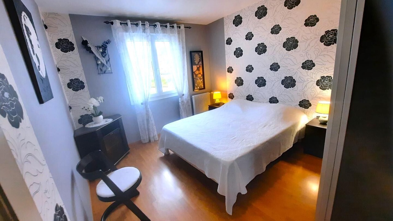 Photo of Bedroom in Montlibert