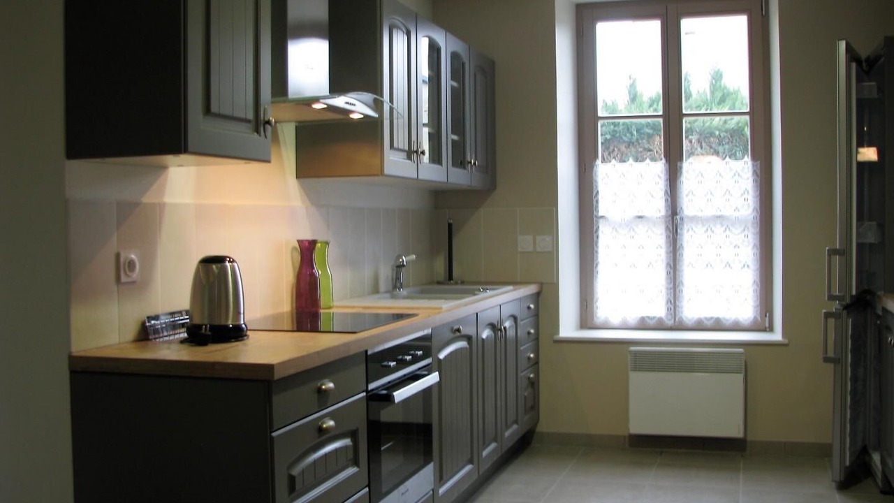Photo of Kitchen in Puilly-et-Charbeaux
