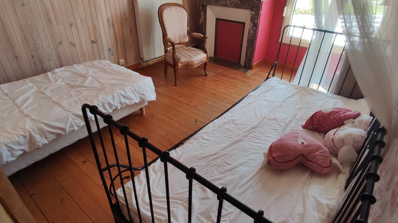 Photo of Bedroom in Fumay