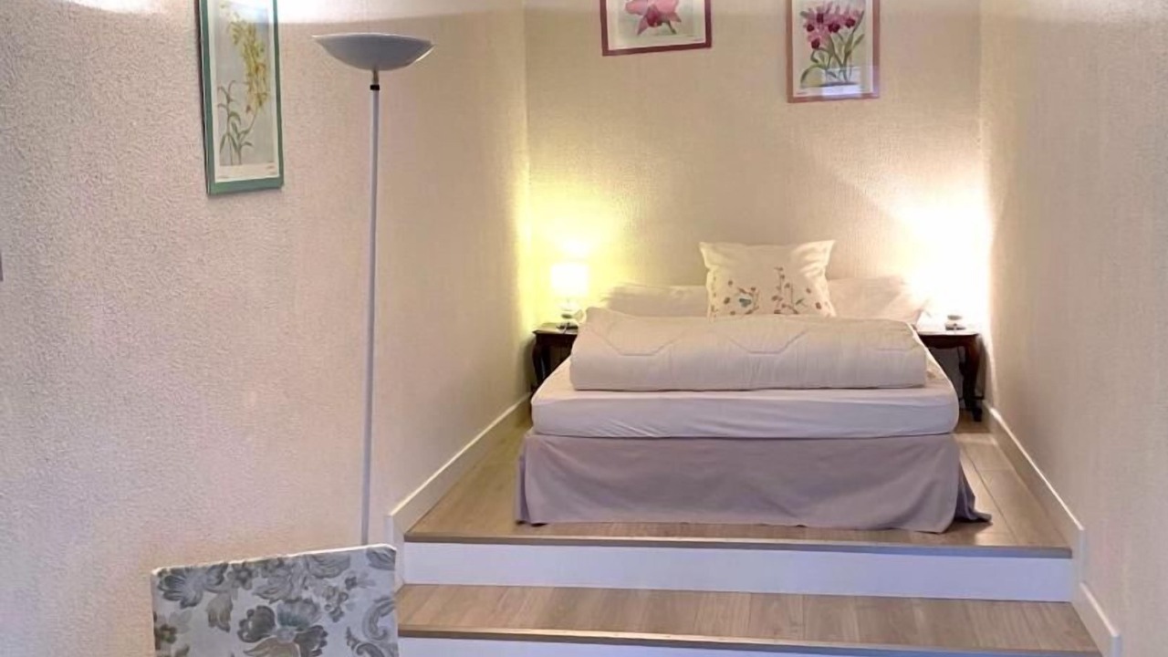 Photo of Bedroom in Gespunsart