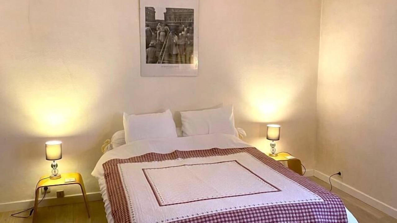 Photo of Bedroom in Gespunsart