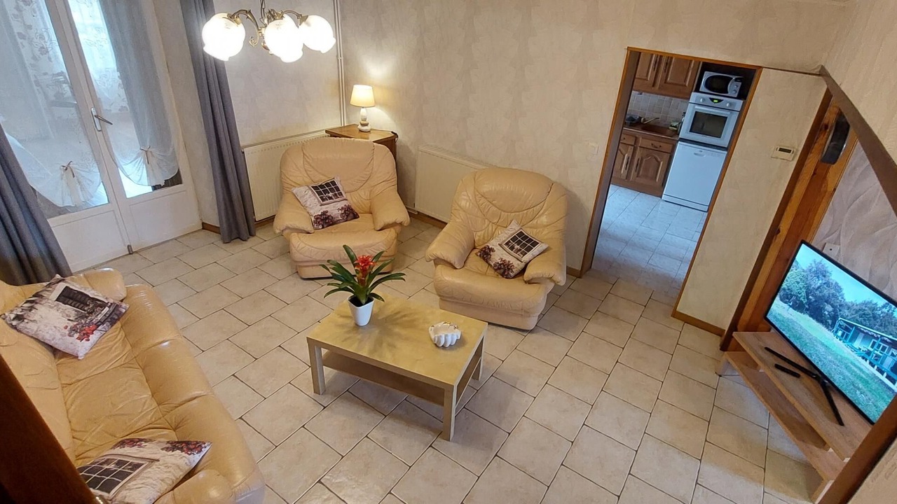 Photo of Livingroom in Eteignieres