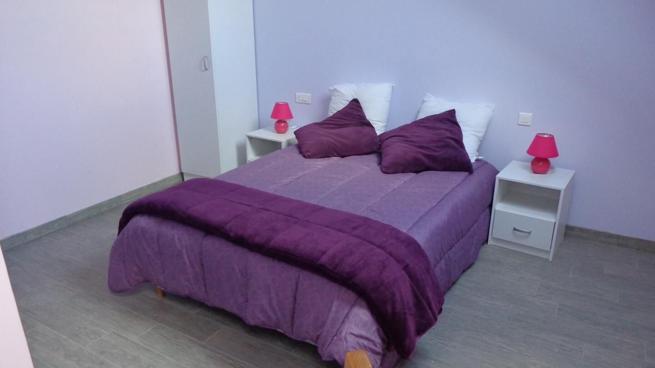 Photo of Bedroom in Puilly-et-Charbeaux