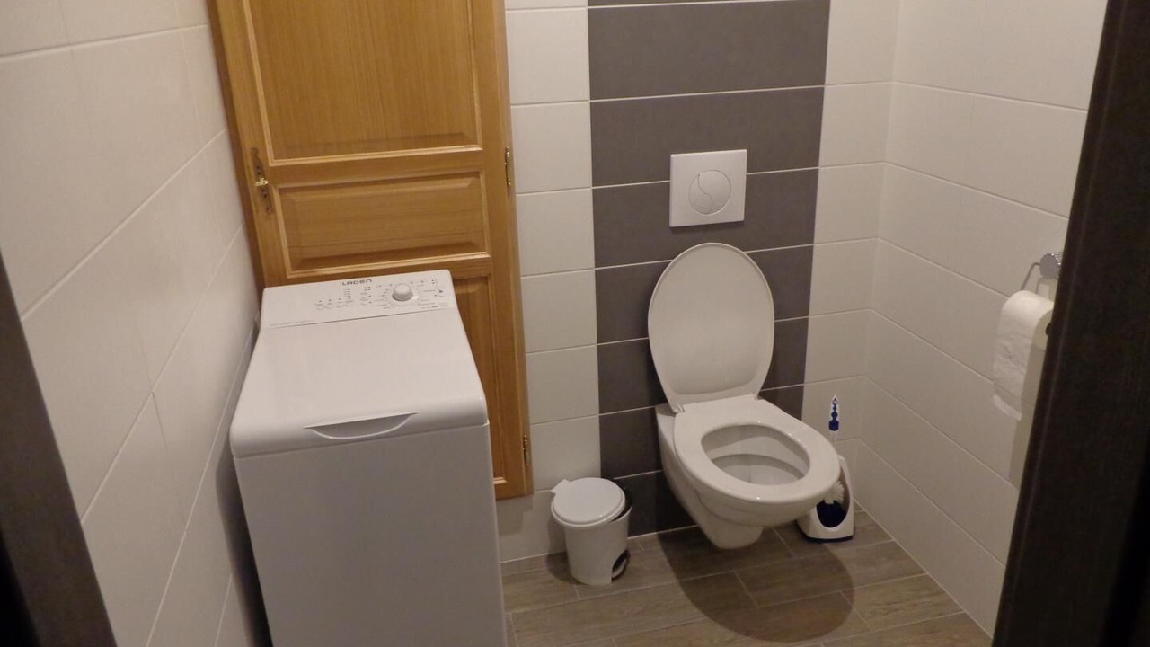 Photo of Bathroom in Puilly-et-Charbeaux