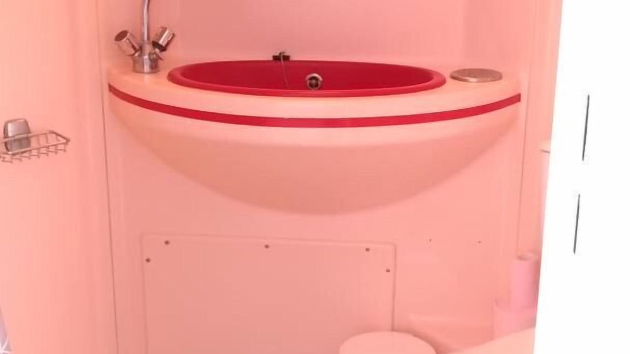 Photo of Bathroom in Leffincourt