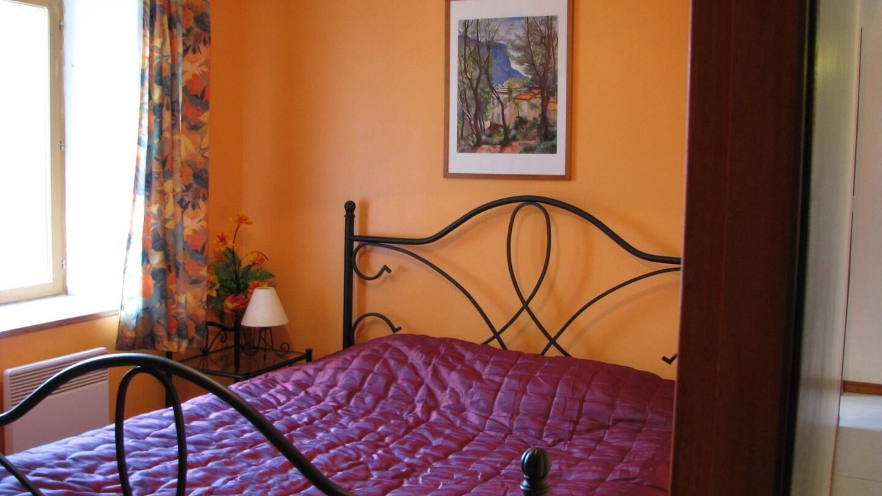 Photo of Bedroom in La Horgne