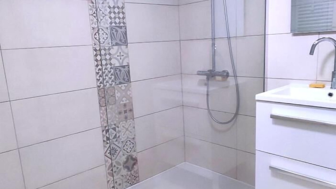 Photo of Bathroom in Dom-le-Mesnil