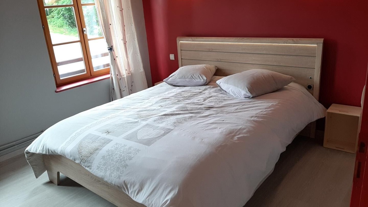 Photo of Bedroom in Givron